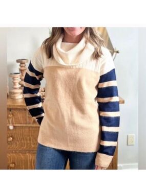 Hem & Thread Sweater